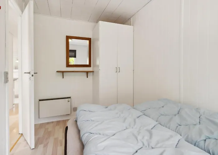 3 Bedroom Amazing In Børkop